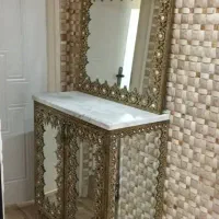 کنسول و جاکفشی