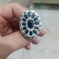 انگشتر زیبای کبود