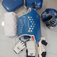 دو دست لباس سالم و کامل تکواندو سایز3