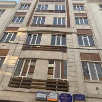 60 متر میدان ونک بازسازی شده