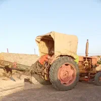 فروش تراکتور رومانی همراه با ادوات