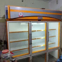 یخچال فریضر و ایستاده