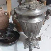 سماورذغالی اتوذغالی ومقداری عتیقه دیگر