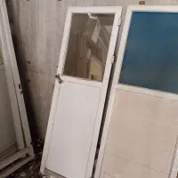 سه عدد درب آلمینیومی. در حد نو