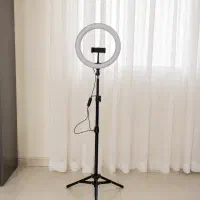 رینگ لایت تمیز