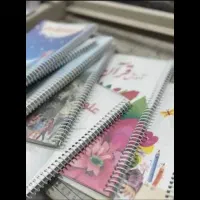 صحافی و سیمی کتاب های درسی