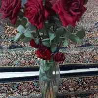 گل و گلدان