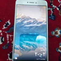 گوشی honor 8 لایت خیلی تمیز طلایی سالم