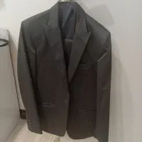 کت و شلوار نو جوان