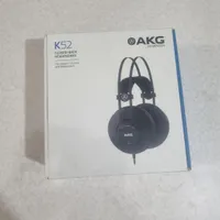 هدفون حرفه‌ای AKG K52 ،درحدنو ،با جعبه،قیمت مناسب|لوازم جانبی موبایل و تبلت|تهران, زینبیه|دیوار