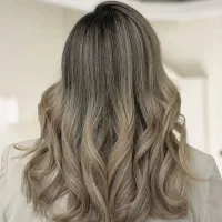 یک مدل رنگ مو هزینه مواد