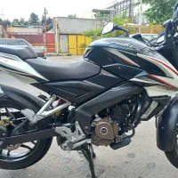 موتورسیکلت ns 200