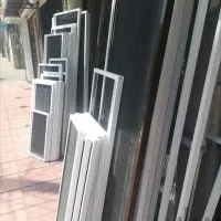 توری در و پنجره پلیسه و ثابت و پنجره های پی وی سی