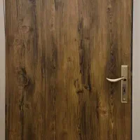 ۵ عدد درب چوبی اتاق،حمام و سرویس بهداشتی