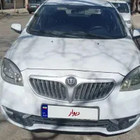 برلیانس ۳۳۰ مدل ۹۵ دنده