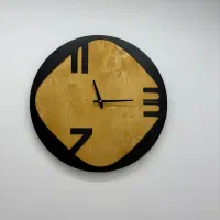 ساعت دیواری