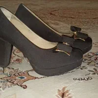 کفش سایز 38