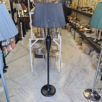 آباژور ایستاده مشکی