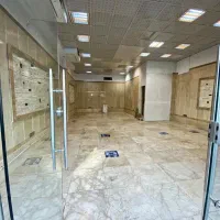 اجاره۹۰مترمغازه/موقعیت تجاری/بر اصلی/دو دهنه/نواب