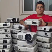 ویدیو پروژکتور 8kباگارانتی آدرس هفت تیر