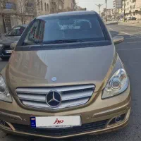بنز B200 در حد نو