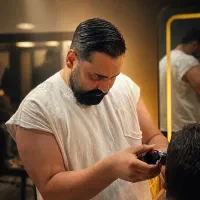 آموزش آرایشگری با ارائه مدرک