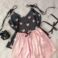 لباس خونه ای
