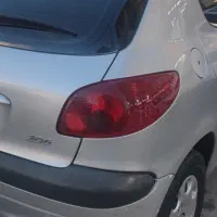 چراغ عقب، سپر، کمک فنر