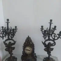 ساعت وشمعدان