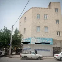دوباب-مغازه-و-دو-واحد-مسکونی