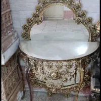 اینه وکنسول برنجی