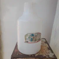 تعدادی زیادی دبه