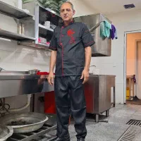 نظافتچی  خانه تکانی منازل( ابشار، شهدا، نبرد)