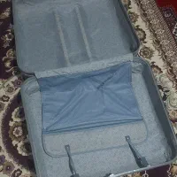 چمدان در حد نو