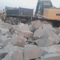 کامیون حمل سنگ
