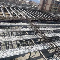 نیازمند آرماتوربند