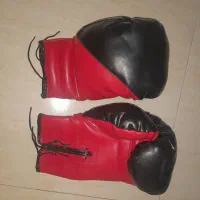 دستکش باشگاه دستکش بوکس و تجهیزات رزمی
