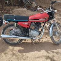 یک دستگاه موتور سیکلت سی‌جی