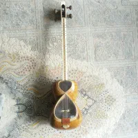 ساز تار  سالم در حد نو
