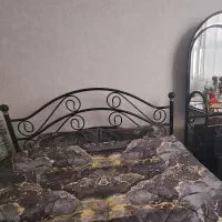 تخت دو نفره و میز آرایش