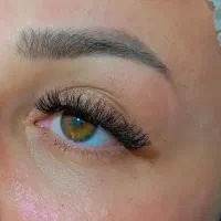 کاشت مژه وپاکسازی