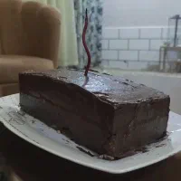 کیک شکلاتی خونگی با کرم شکلاتی