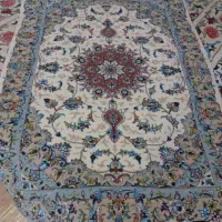 فرش دست بافت زرع ونیم کرک گل ابریشم
