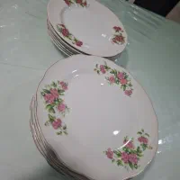 بشقاب گل سرخ قدیمی