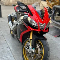اپریلیا 1000 ریس