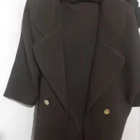 کت شلوار و کاپشن و کلاه