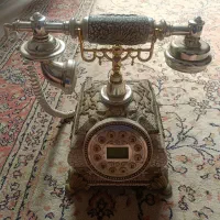 تلفن رومیزی کلاسیک