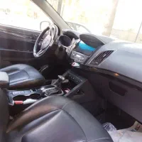 یک دستگاه خودرو جک S5
