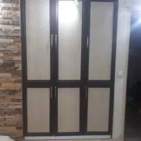 قفسه و کتابخانه