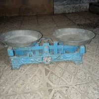 ترازو|فروشگاه و مغازه|بروجرد, |دیوار
